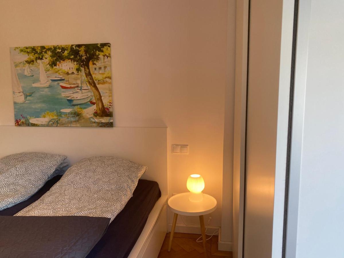 Blue Port Apartment In Ujlipotvaros With Free Parking Будапеща Екстериор снимка